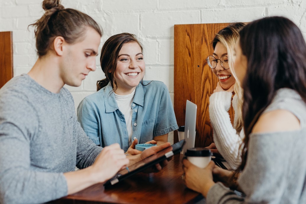 10 ways to grow your business with no money